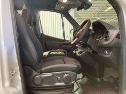 
										2022 Mercedes-Benz Sprinter full									