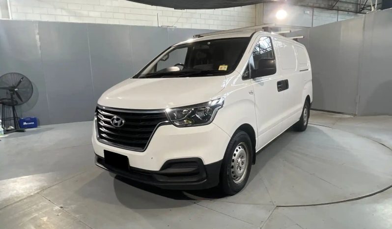 
								2020 Hyundai iLoad full									