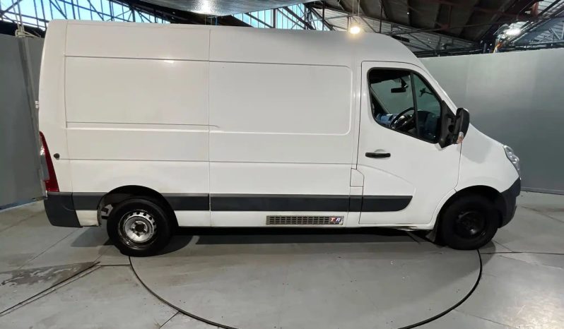 
								2020 Renault Master full									