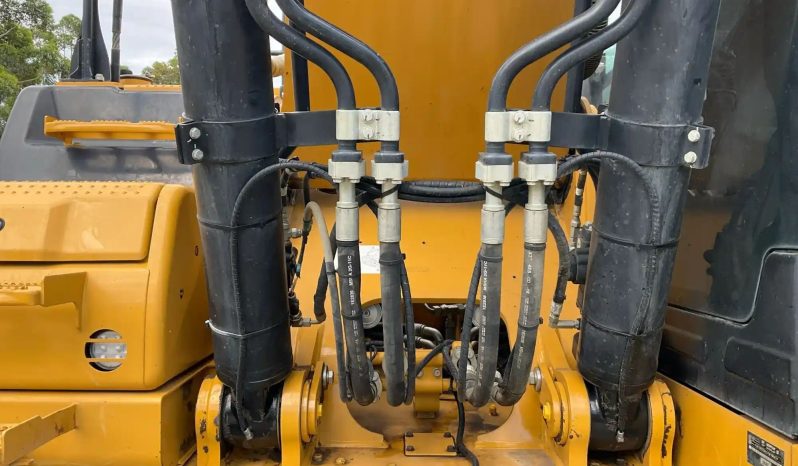 
								2020 Caterpillar 336GC full									