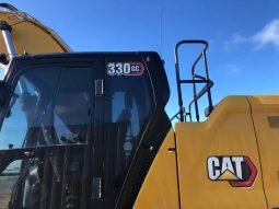
										2021 Caterpillar 330GC full									